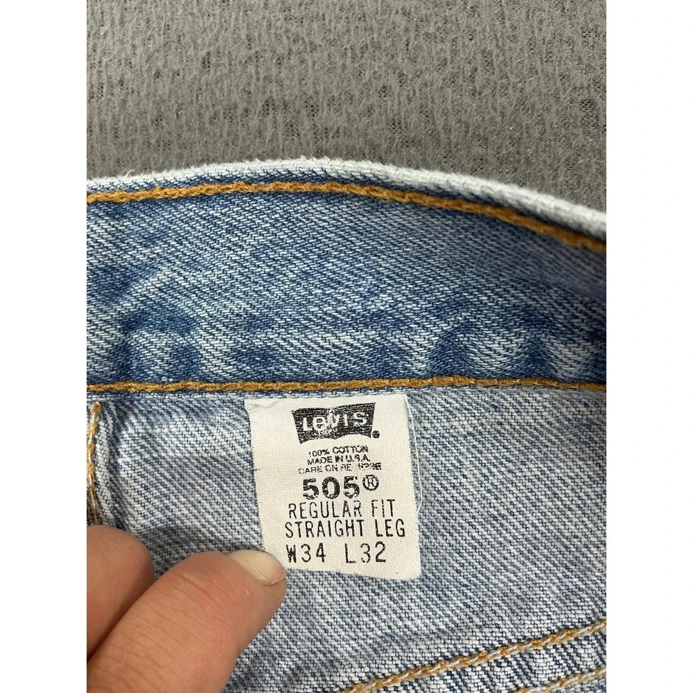 Vintage Levis 505 Jeans Mens 34x32 Light Blue Straight Regular Denim USA Y2K